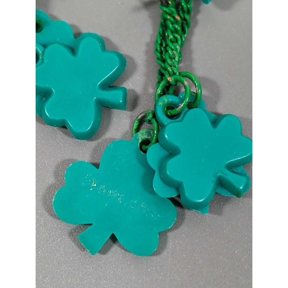 Vintage Hallmark Green Clover Front‎ Back Dangle Earrings Luck St Patricks Day - Picture 7 of 11